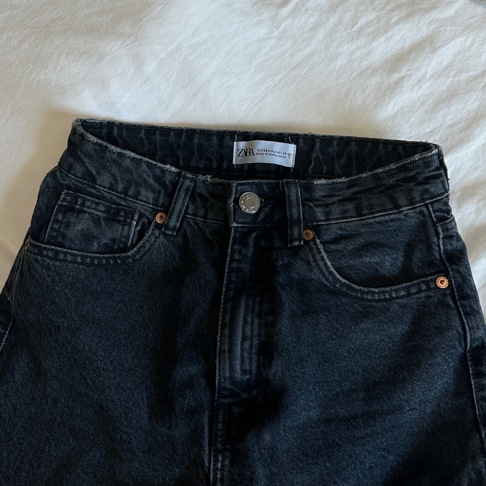SOLD Zara dark blue slim fit jeans